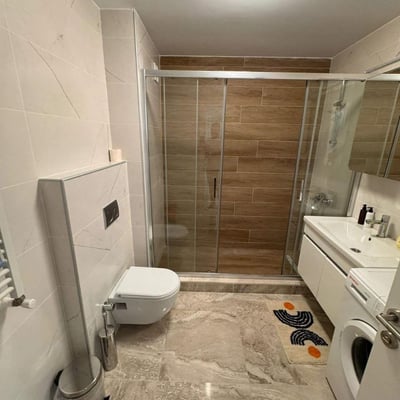 Аренда стильной 2-комнатной квартиры 65 м² в районе Mamaia, Констанца, Румыния